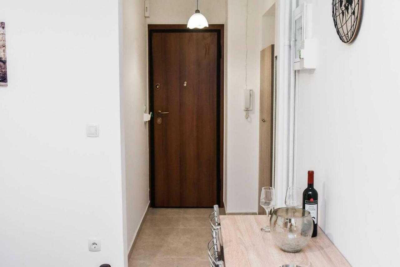 Central Studio At Plateia Amerikis 1Bed 2 Pers Apartment Athens Ngoại thất bức ảnh